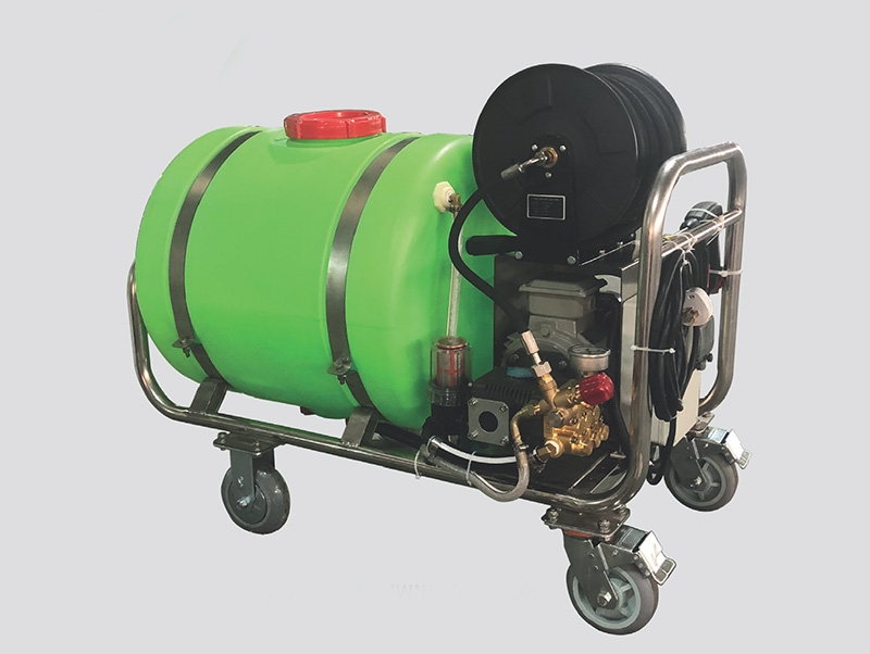 绿水箱高压清洗机